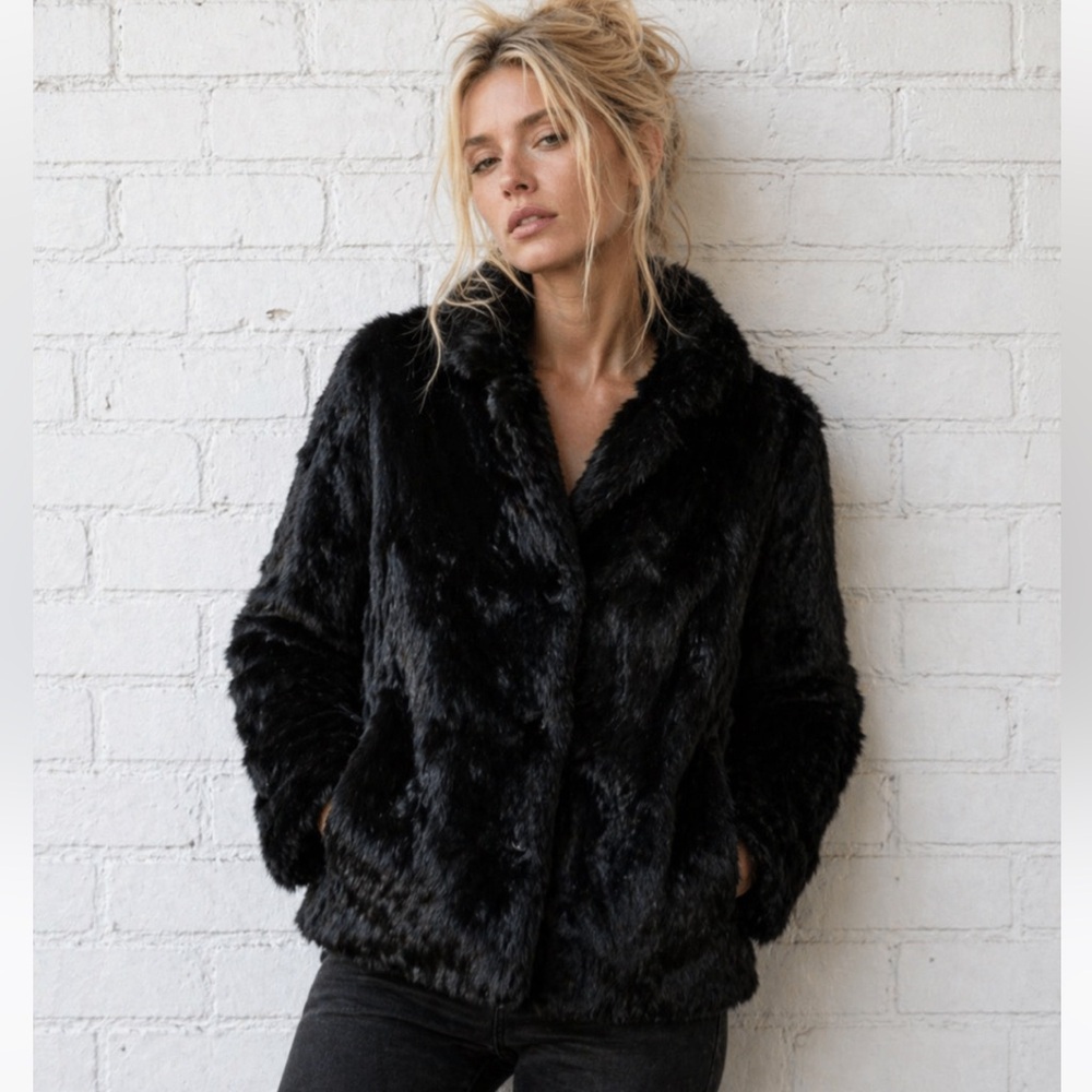 Wilson's Leather Black Genuine Fur Women's Jacket Coat Bomber Large